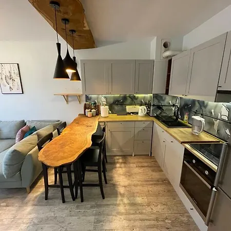 Apartament Z Ogrodem I Parkingiem Apartmán Vratislav